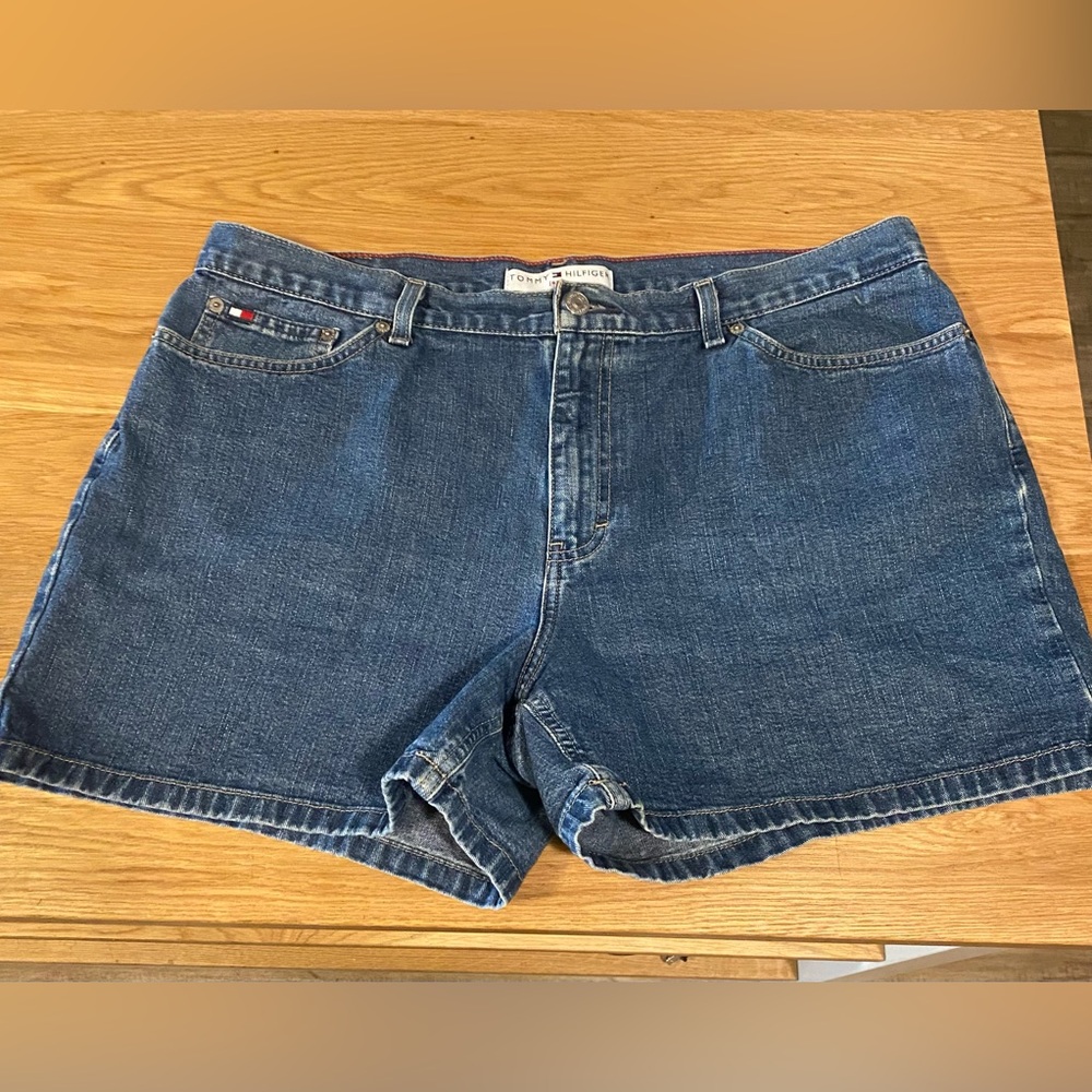 Tommy Hilfiger Jeans 2001 boyfriend shorts